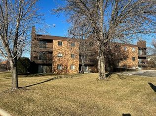 100 Kennedy Park Cir APT 305, Fergus Falls, MN 56537