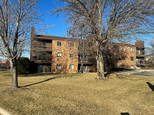 100 Kennedy Park Cir APT 305, Fergus Falls, MN 56537
