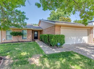 1101 S Neptune Rd, Edmond, OK 73003
