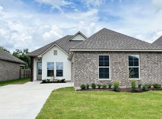 3315 Fairwood Ln, Lake Charles, LA 70607
