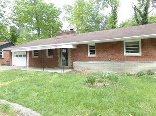 505 Forest Rd, Huntington, WV 25705