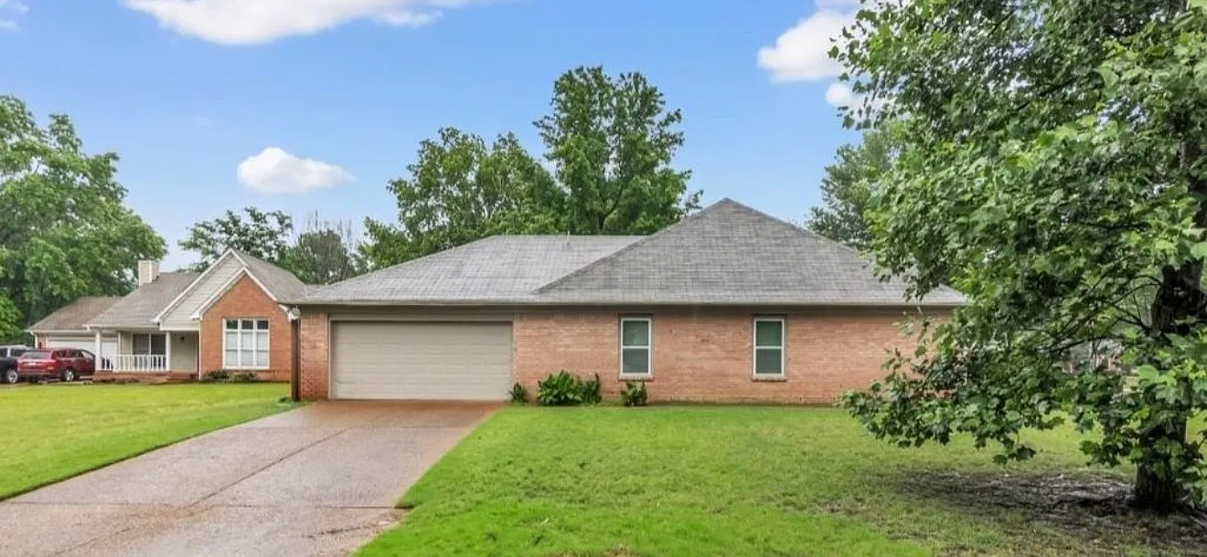 3 bed, 1852 sqft, $1,850 — Photo 3