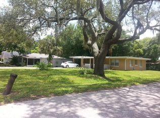 2218 Howard Ln, Tampa, FL 33612