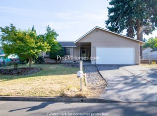 8480 SE Down Way, Milwaukie, OR