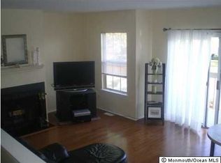 306 Seaview Cir, Neptune, NJ 07753