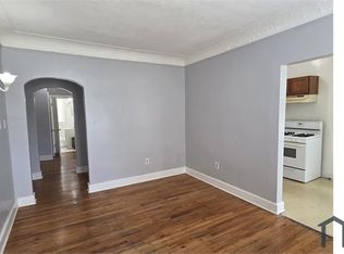 8000 Pilgrim St APT E, Detroit, MI 48238