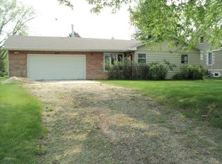 204 Hamburg Ave S, Herman, MN 56248