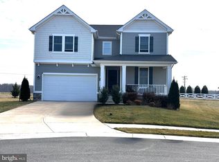 10100 Governors Ln, Fredericksburg, VA 22408