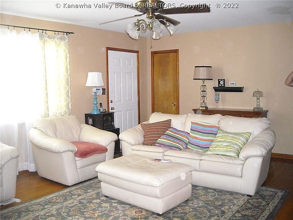 4th image of 238 Lykens Ave