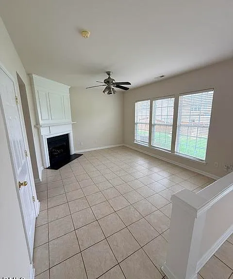 204 Caraleigh Ct — Photo 15