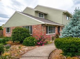 1814 NE Hogan Dr, Gresham, OR