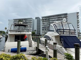 2475 NW 16th Street Rd APT 418, Miami, FL 33125