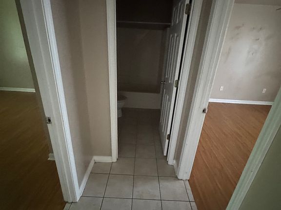 4th image of 24248 Champlin Dr #24255-A