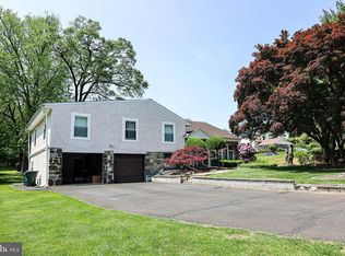 468 Wingate Rd, Huntingdon Valley, PA 19006