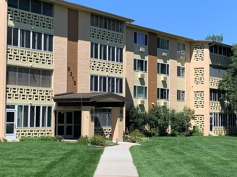 9315 E Center Ave #7D