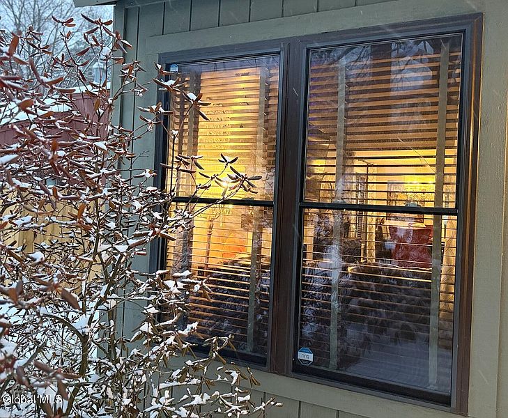 2nd image of 109 Thimbleberry Road