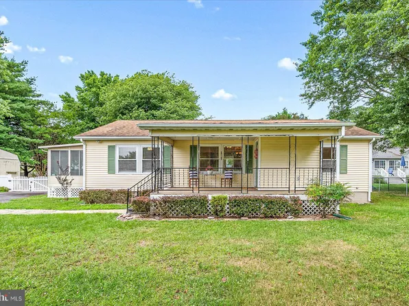 13 Evans Ave, Ocean View, DE 19970