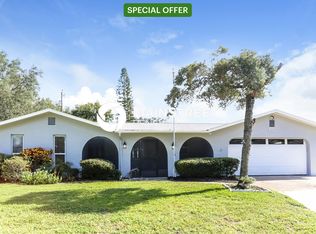 13600 Claredon Rd, Seminole, FL 33776