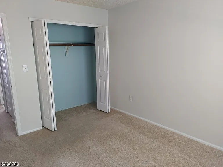 98 Amethyst Way — Photo 14