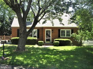 108 Donna Cir, Winchester, VA 22602