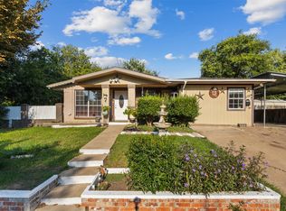 1709 Curtis Dr, Garland, TX 75040