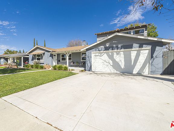 2nd image of 2309 E Wilshire Ave