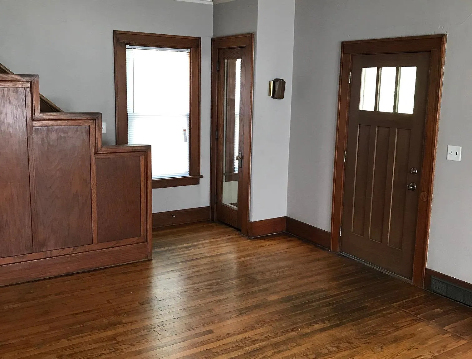 4 bed, 1300 sqft, $2,750 — Photo 2