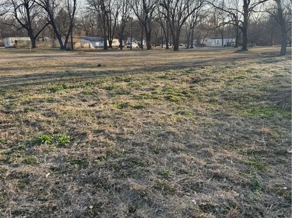 Cherokee St, Gans, OK 74936