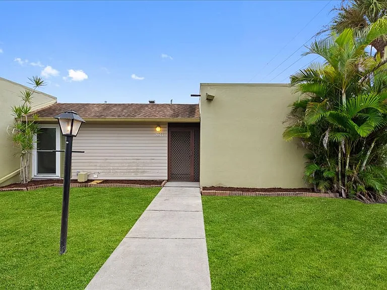 1950 Settlement Rd — Photo 1