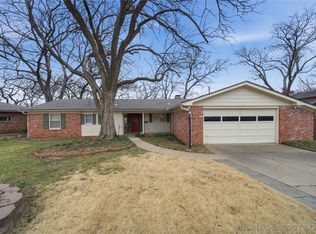 1313 Rockdale Rd, Bartlesville, OK 74006
