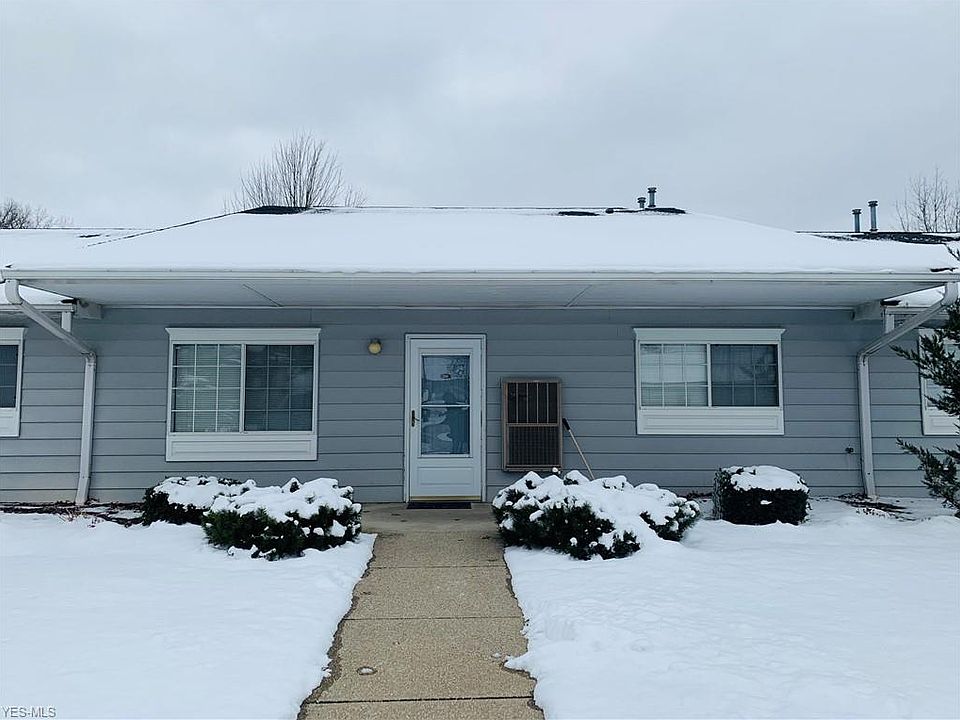 1st image of 27069 Oakwood Cir APT 118W