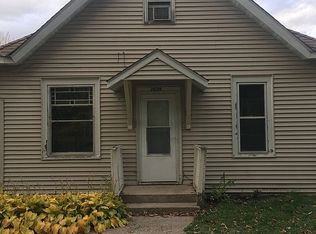 3639 Queen Ave N, Minneapolis, MN 55412