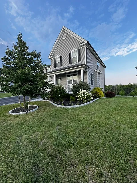 5 bed, 3128 sqft, $4,200 — Photo 3