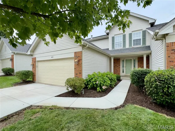 612 Hawk Run Dr #61A, O'Fallon, MO 63368