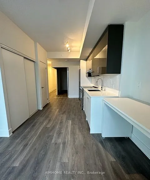 188 Fairview Mall Dr #603 — Photo 3