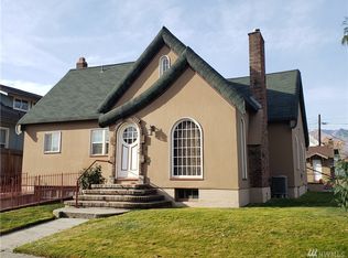 2 S Cleveland Ave, Wenatchee, WA 98801