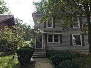 1735 C Ave NE #1, Cedar Rapids, IA 52402