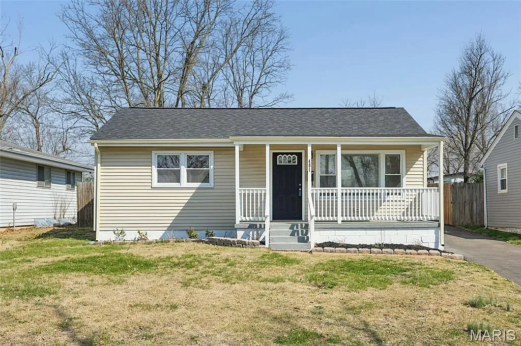 401 Hillcrest Blvd photo 1