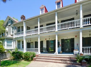 24 Bee St APT A, Charleston, SC 29403