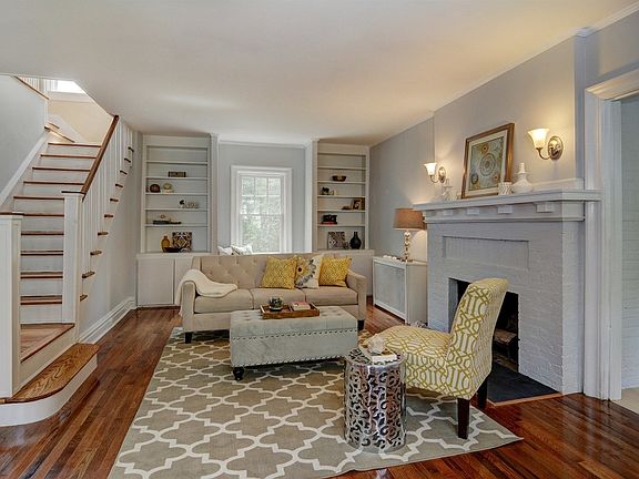 3rd image of 266 Audley St