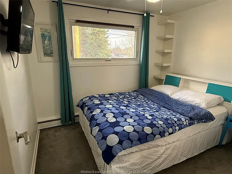 888 Cataraqui St #UPPER — Photo 8