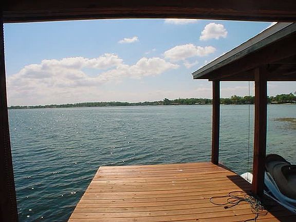DOCK & LAKE