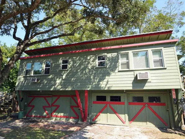 908 N Washington St, Victoria, TX 77901