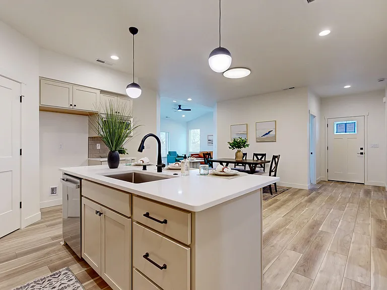 4529 Grove Ct — Photo 7