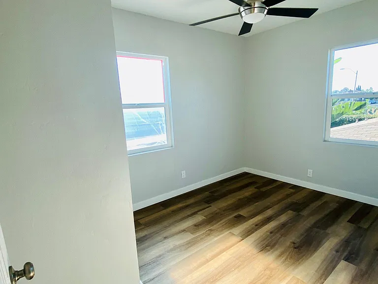 4131 Wilson Ave — Photo 18