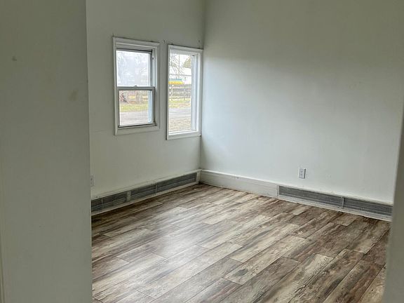 4th image of 919 Lakewood Farmingdale Rd APT 1