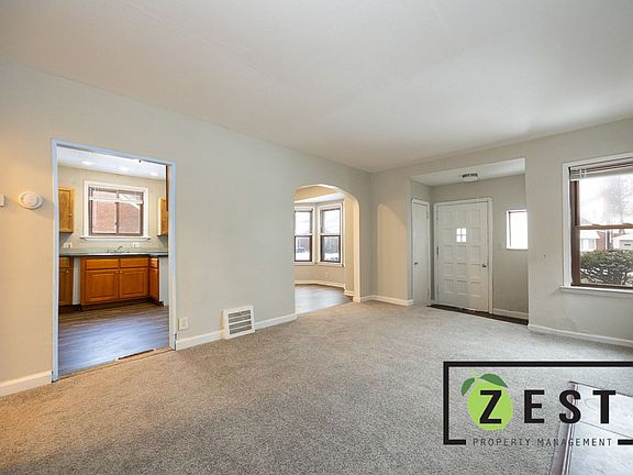 4th image of 8304 Sussex St