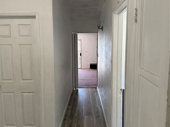 4th image of 1705 W Arbutus St