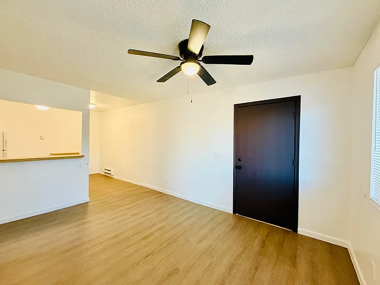 Santa Cruz Apartments - Studios, 1 Bedroom and 2 Bedrooms with Pool! — Photo 35