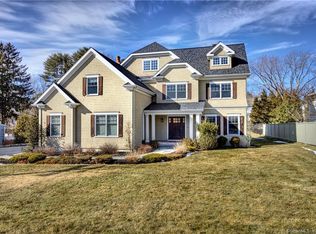 646 Mill Hill Ter, Southport, CT 06890